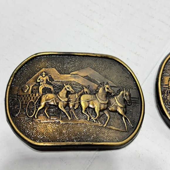 🛢️ RARE 1980's (2) GULF OIL Chuck Wagon Calgary Stampede Rodeo Belt Buckle 🤠🐎 - Picture 2 of 6